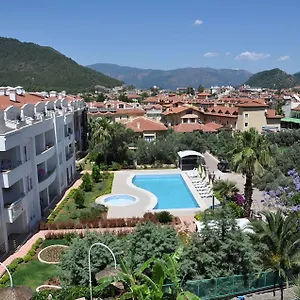 Celik Otel